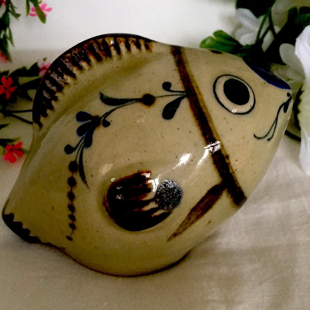 Mexican Pottery Puff Fish Figurine.